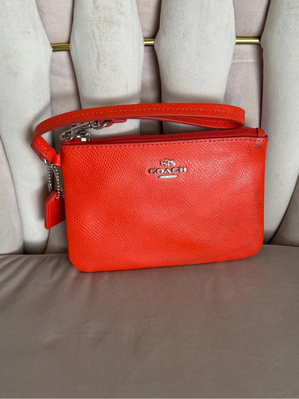 Coach F52850 Crossgrain Leather Small Wristlet in Orange 🍊